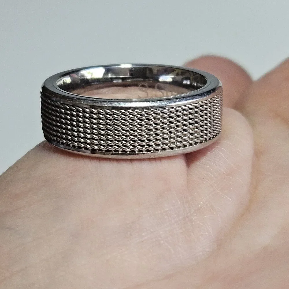 *Sale* Mesh Textured Comfort Fit Stainless Steel Wedding Band Ring Size 11 - Picture 2 of 13